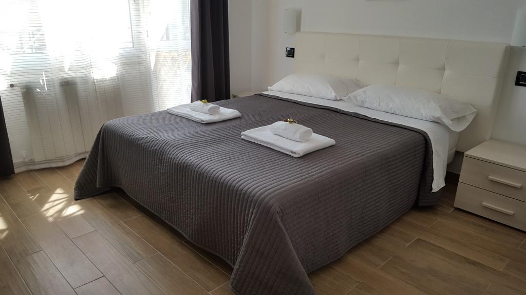 Luce Di Luna Luxury Suites Roma Eksteriør bilde