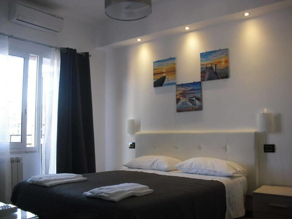 Luce Di Luna Luxury Suites Roma Eksteriør bilde